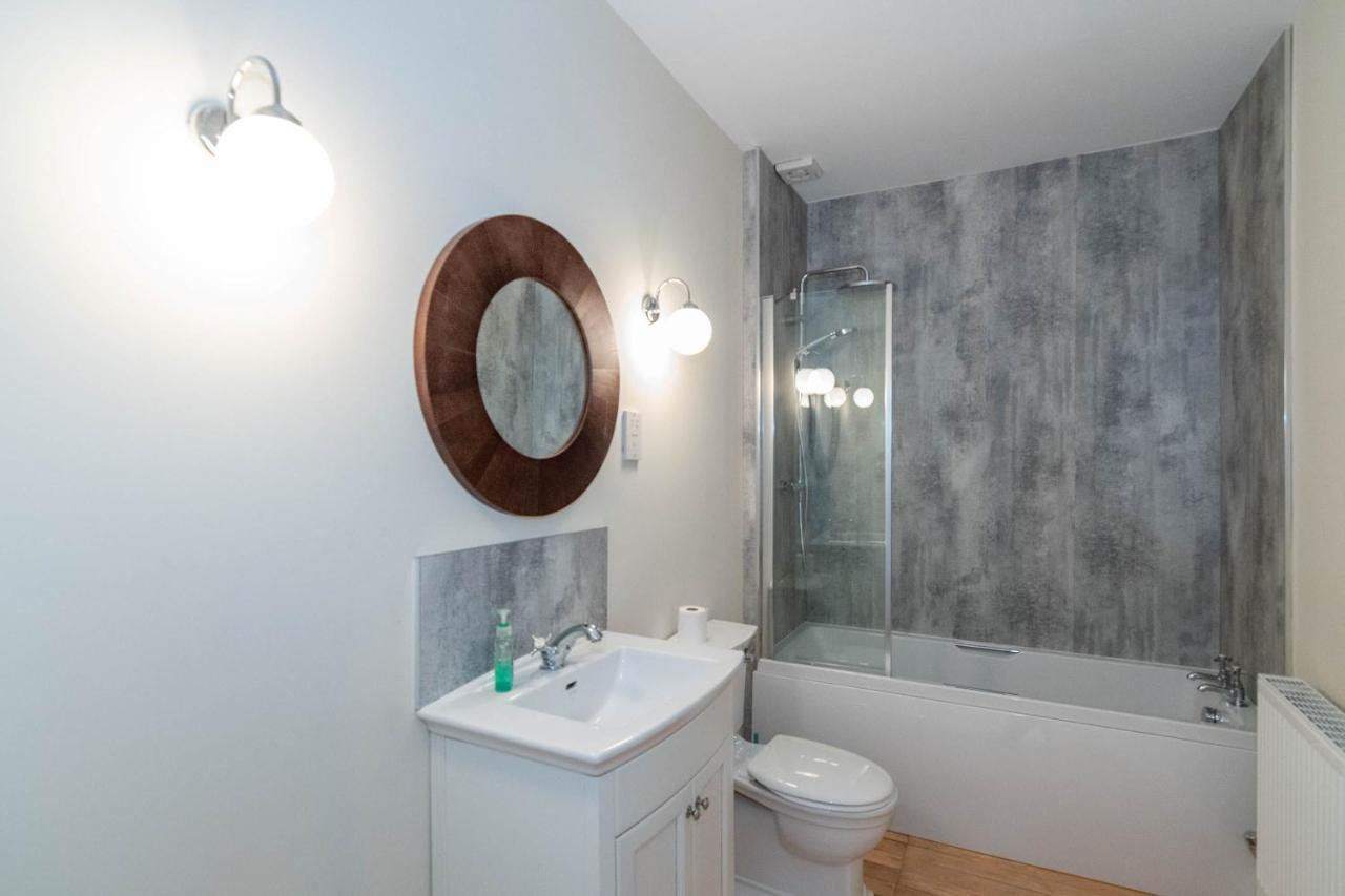 Rosebank House Blairgowrie - Sleeps 12, Games Rooms, Ev Point, Pets Welcome Blairgowrie and Rattray Zewnętrze zdjęcie