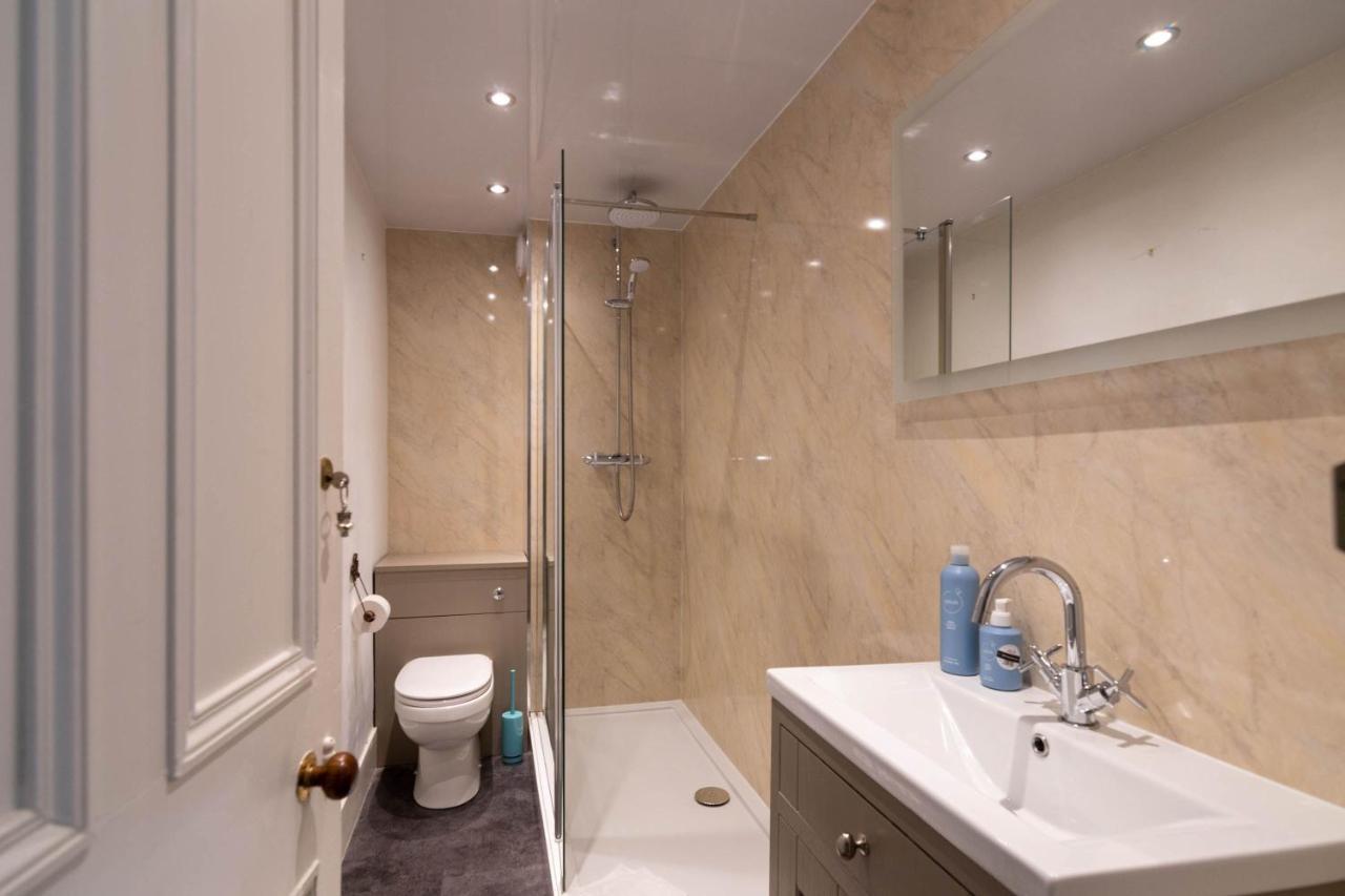 Rosebank House Blairgowrie - Sleeps 12, Games Rooms, Ev Point, Pets Welcome Blairgowrie and Rattray Zewnętrze zdjęcie