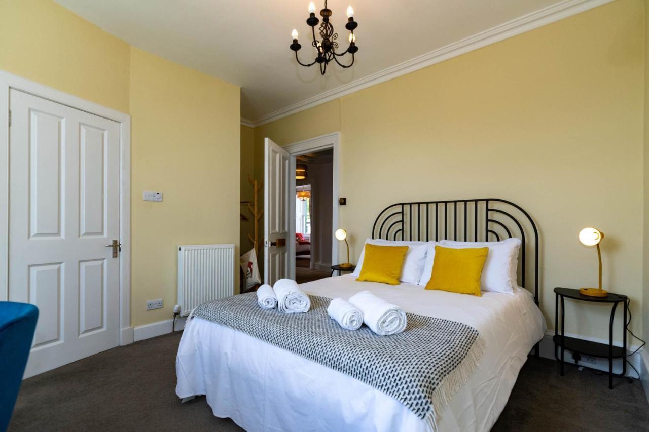 Rosebank House Blairgowrie - Sleeps 12, Games Rooms, Ev Point, Pets Welcome Blairgowrie and Rattray Zewnętrze zdjęcie